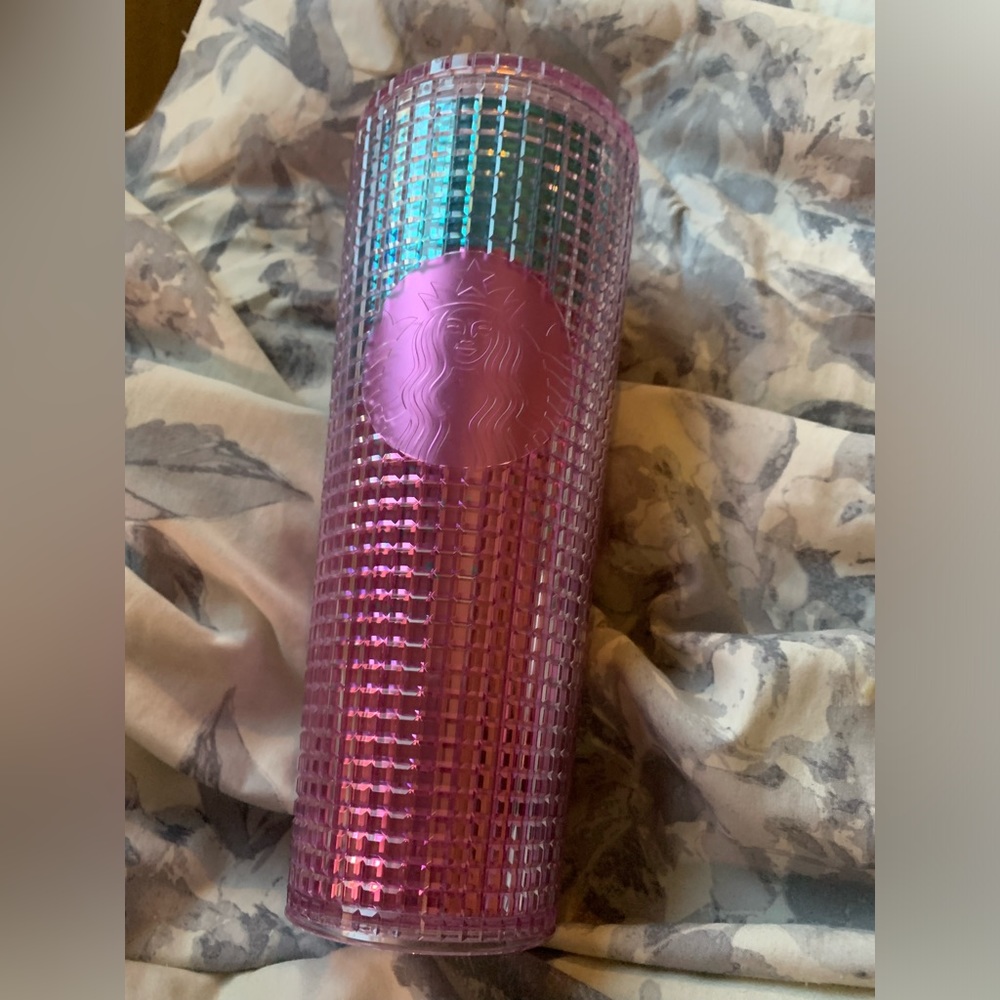 New Starbucks cup